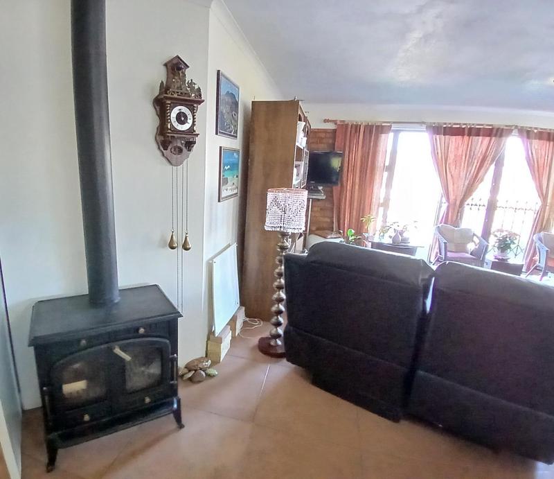 3 Bedroom Property for Sale in Stilbaai Wes Western Cape